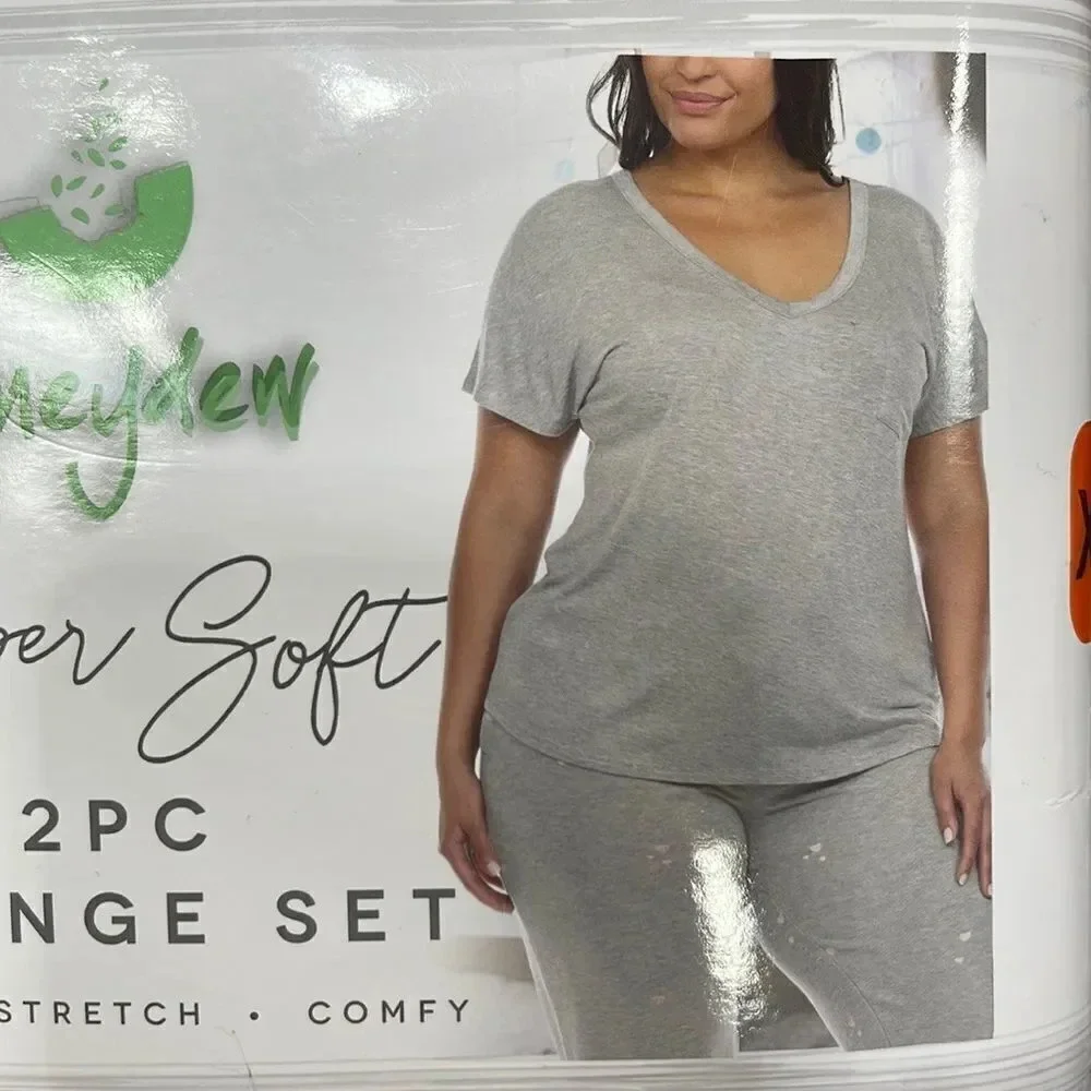 Honeydew Women’s Lounge 2-Piece Gray with Pink Hearts PJs Size Medium